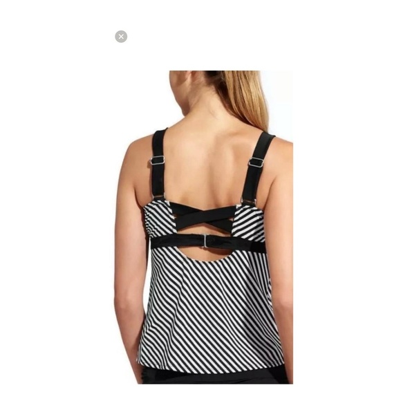 Athleta Slash Stripe Pura Tankini Women’s Top Black White Athletic Swim 38 D/DD - Picture 3 of 7
